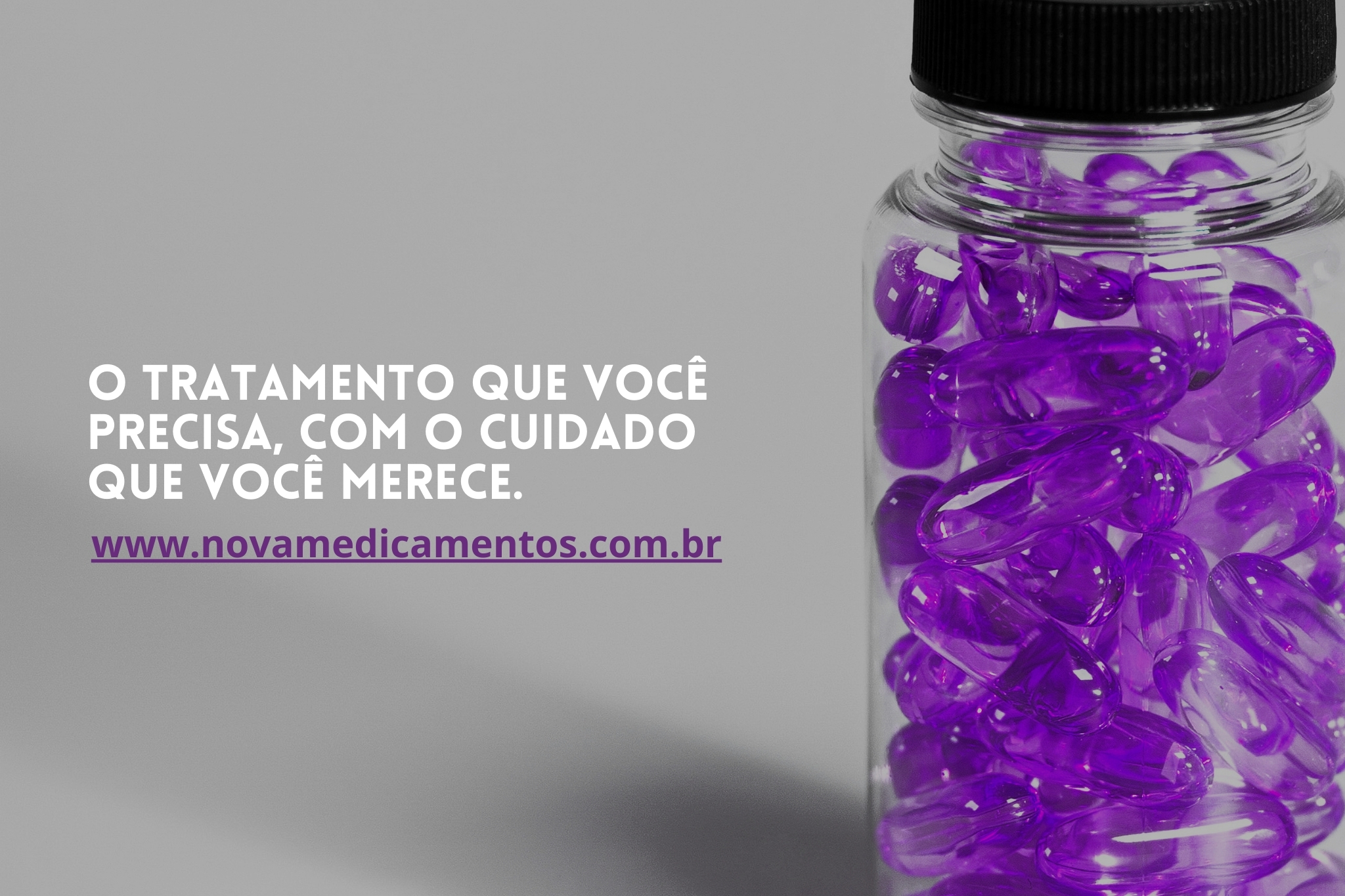 A arte foi criada para transmitir a mensagem de que a Nova Medicamentos oferece não apenas o acesso ao medicamento, mas também um atendimento humanizado e confiável. A frase central — “O tratamento que você precisa, com o cuidado que você merece.” — reforça o compromisso da marca em unir acesso ao tratamento com acolhimento ao paciente.